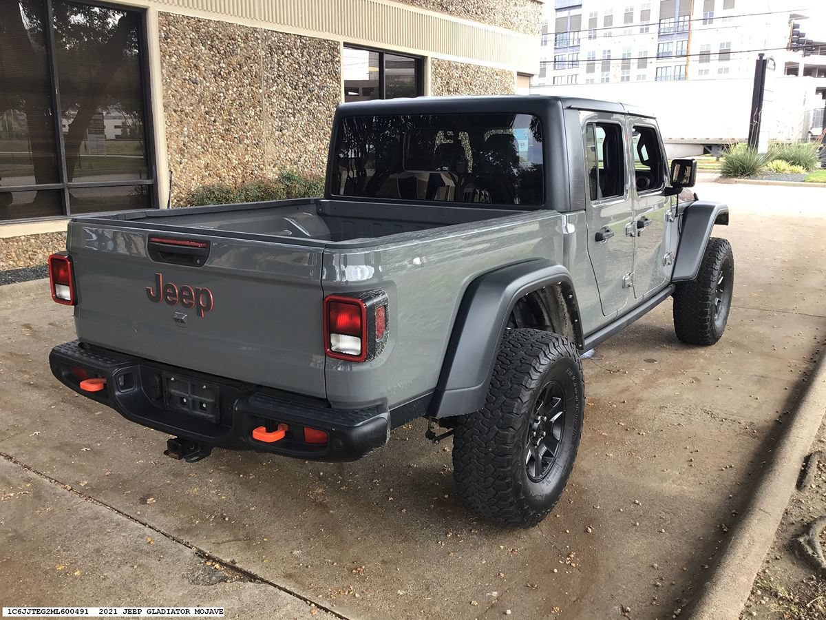 Used 2021 Jeep Gladiator Mojave AWD/4WD image 5