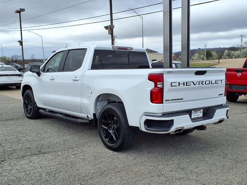 Used 2023 Chevrolet Silverado 1500 RST w/ Convenience Package II AWD/4WD image 2