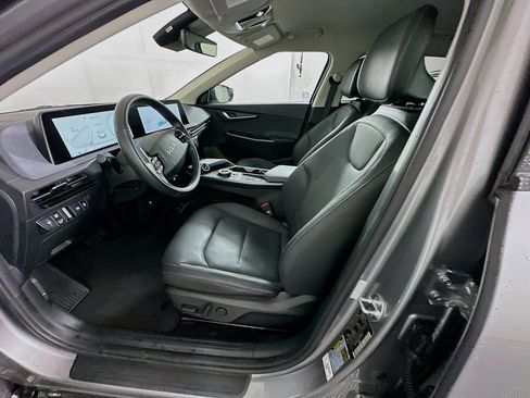 Used 2023 Kia EV6 Wind image 13