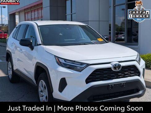 Used 2025 Toyota RAV4 LE AWD/4WD image 1