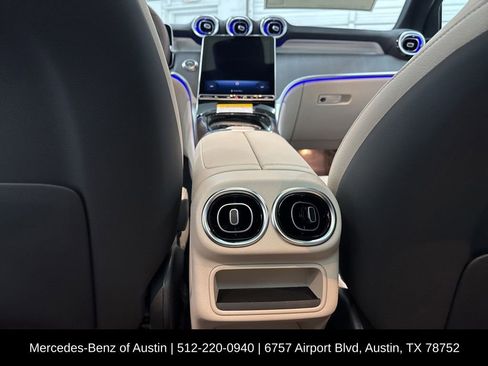 Used 2026 Mercedes-Benz GLC 300 image 21