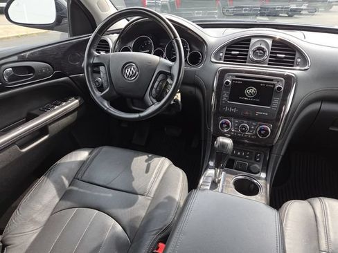 Used 2017 Buick Enclave Leather FWD image 27