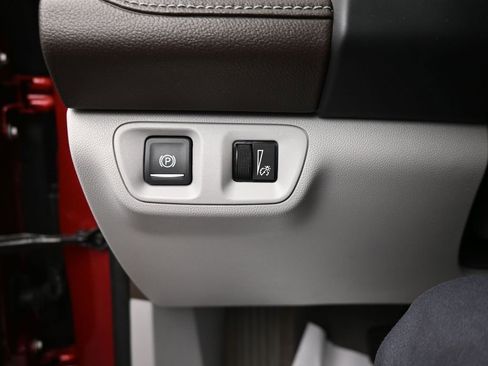 Used 2023 GMC Acadia SLT image 20