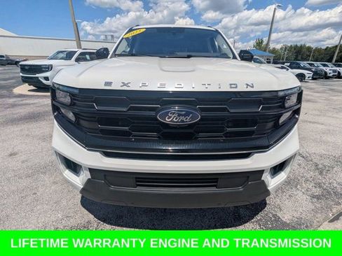 Used 2025 Ford Expedition Active RWD image 10