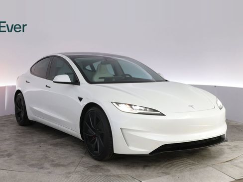 Used 2025 Tesla Model 3 Performance AWD/4WD image 13