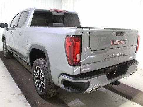 Used 2025 GMC Sierra 1500 AT4 w/ AT4 Premium Package image 4