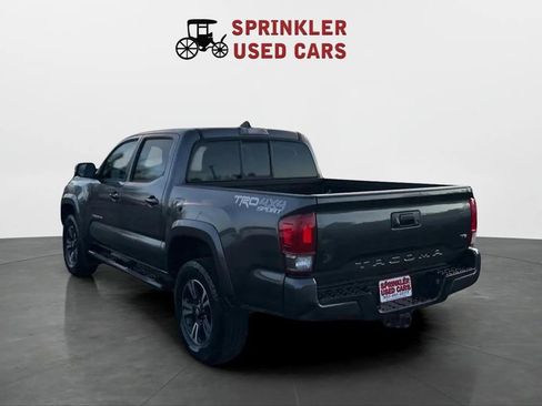 Used 2016 Toyota Tacoma TRD Sport w/ Towing Package image 15