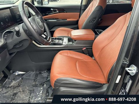 Used 2023 Kia Carnival SX w/ Paint Protection Package FWD image 15