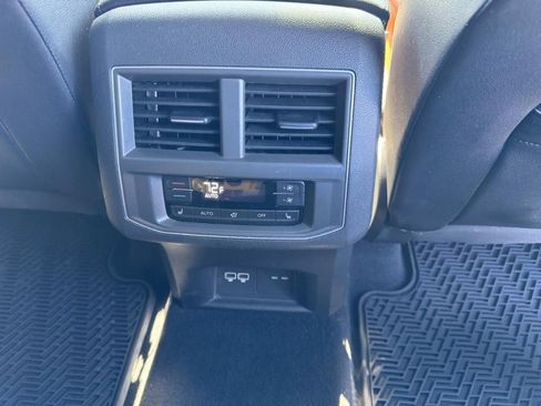 Used 2019 Volkswagen Atlas SEL Premium AWD/4WD image 17