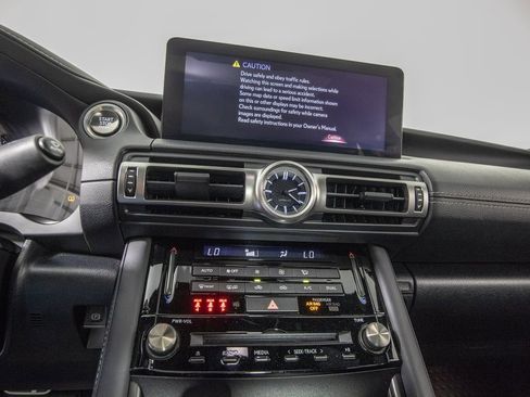 Used 2022 Lexus IS 350 F Sport image 27