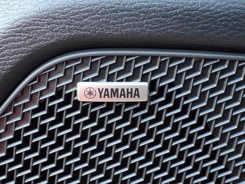 New 2026 Mitsubishi Outlander SEL image 13