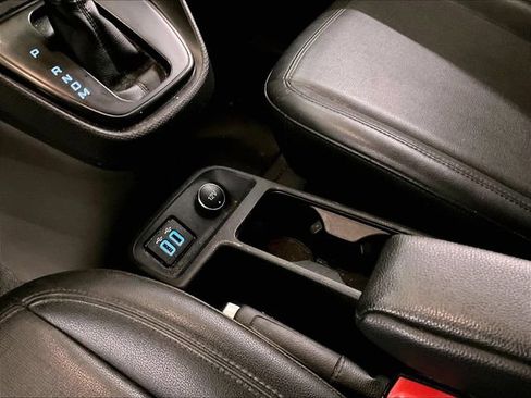 Used 2019 Ford Transit Connect XL FWD image 17