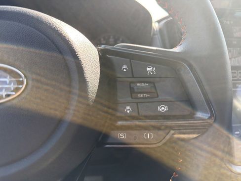 Certified 2025 Subaru Crosstrek 2.5i Limited w/ Popular Package #3A image 31