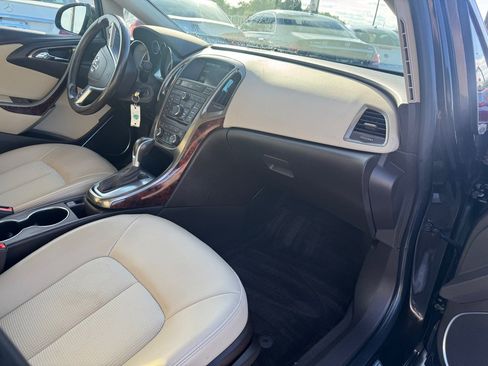 Used 2016 Buick Verano w/ Comfort Package FWD image 12