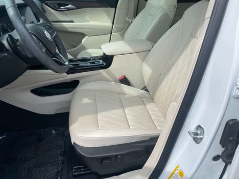 Used 2023 Buick Envision Avenir AWD/4WD image 9