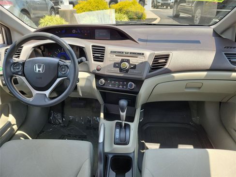 Used 2012 Honda Civic LX image 9