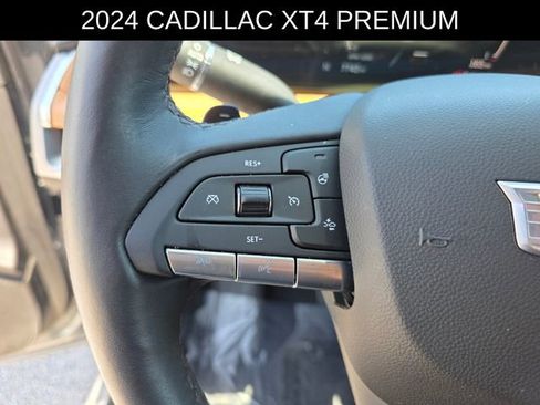 Used 2024 Cadillac XT4 Premium Luxury w/ Technology Package FWD image 27