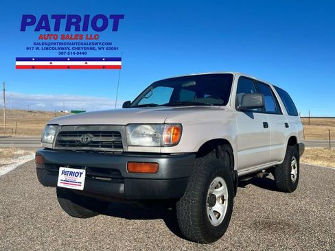 Used 1998 Toyota 4Runner 4WD image 1