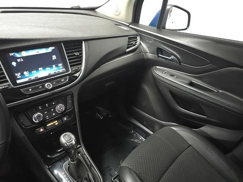 Used 2019 Buick Encore Preferred AWD/4WD image 28