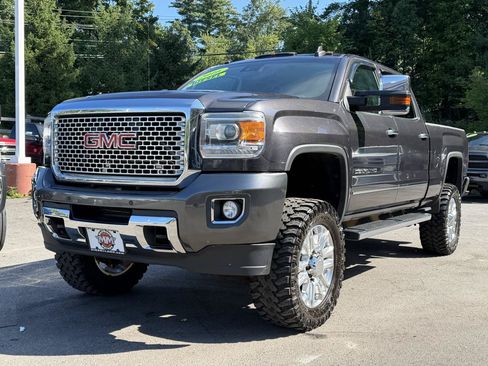 Used 2016 GMC Sierra 3500 Denali w/ Duramax Plus Package AWD/4WD image 2