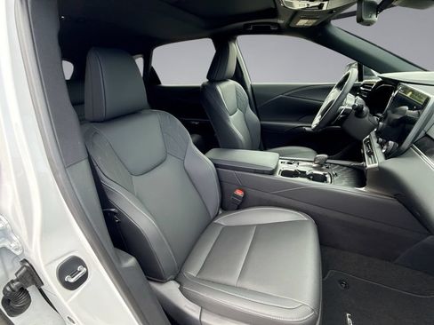 Used 2026 Lexus RX 350 Premium w/ Convenience Package FWD image 16