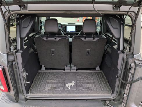 Used 2023 Ford Bronco Badlands image 31