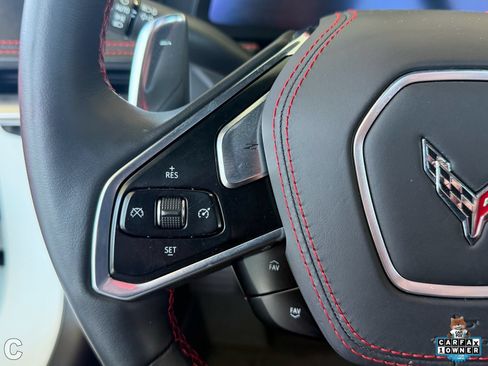 Certified 2021 Chevrolet Corvette Stingray Premium Conv w/ Z51 Performance Package RWD image 39