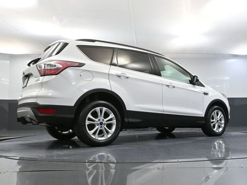 Used 2017 Ford Escape SE w/ Equipment Group 201A image 51