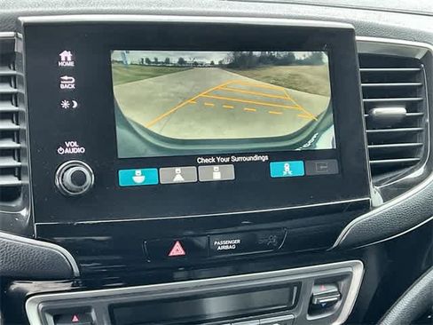 Certified 2019 Honda Pilot Touring image 26