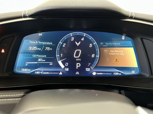 Used 2023 Chevrolet Corvette Stingray Coupe w/ Z51 Performance Package image 16