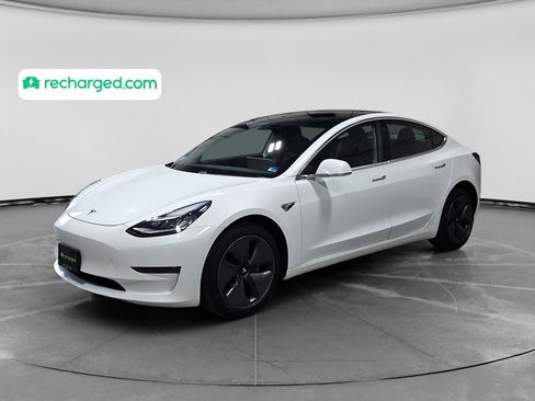 Used 2019 Tesla Model 3 Standard Range Plus RWD image 1