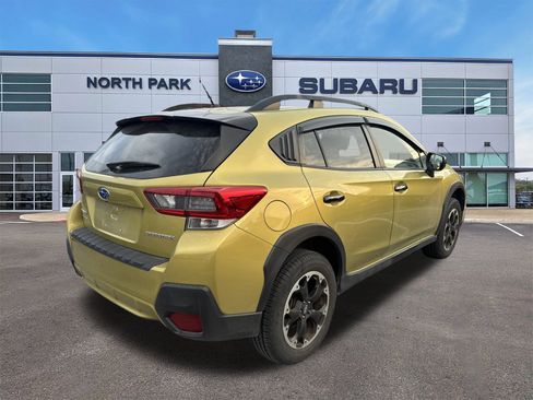 Certified 2023 Subaru Crosstrek 2.0i image 3
