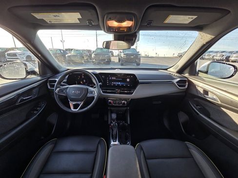 Used 2024 Chevrolet TrailBlazer ACTIV w/ Driver Confidence Package image 26
