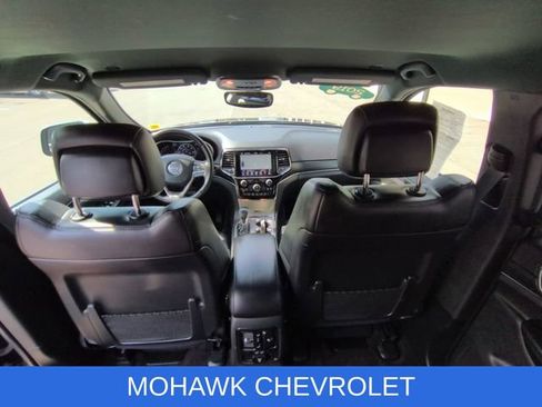 Used 2019 Jeep Grand Cherokee Limited AWD/4WD image 21