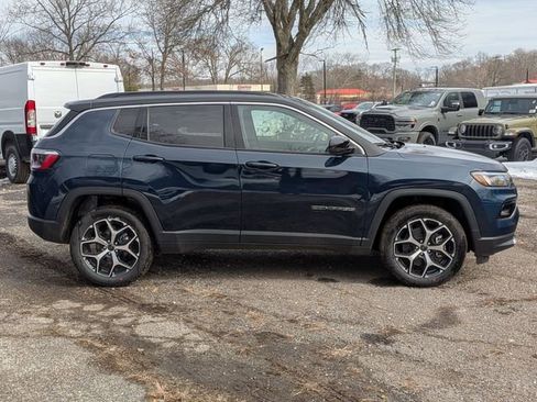 New 2026 Jeep Compass Limited image 2