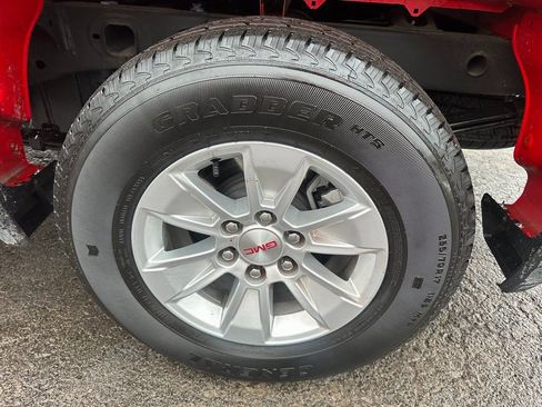 Used 2024 GMC Sierra 1500 Pro w/ Pro Value Package image 29