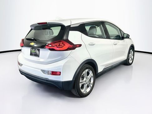 Used 2018 Chevrolet Bolt LT FWD image 9