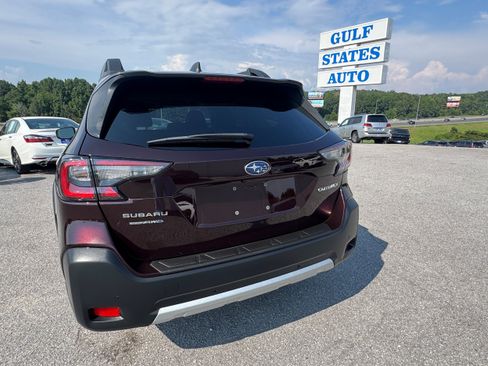 Used 2024 Subaru Outback Limited AWD/4WD image 6
