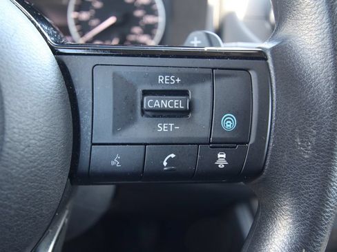 Used 2023 Nissan Rogue SV AWD/4WD image 20
