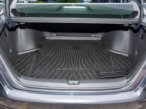 Certified 2024 Honda Accord EX image 9