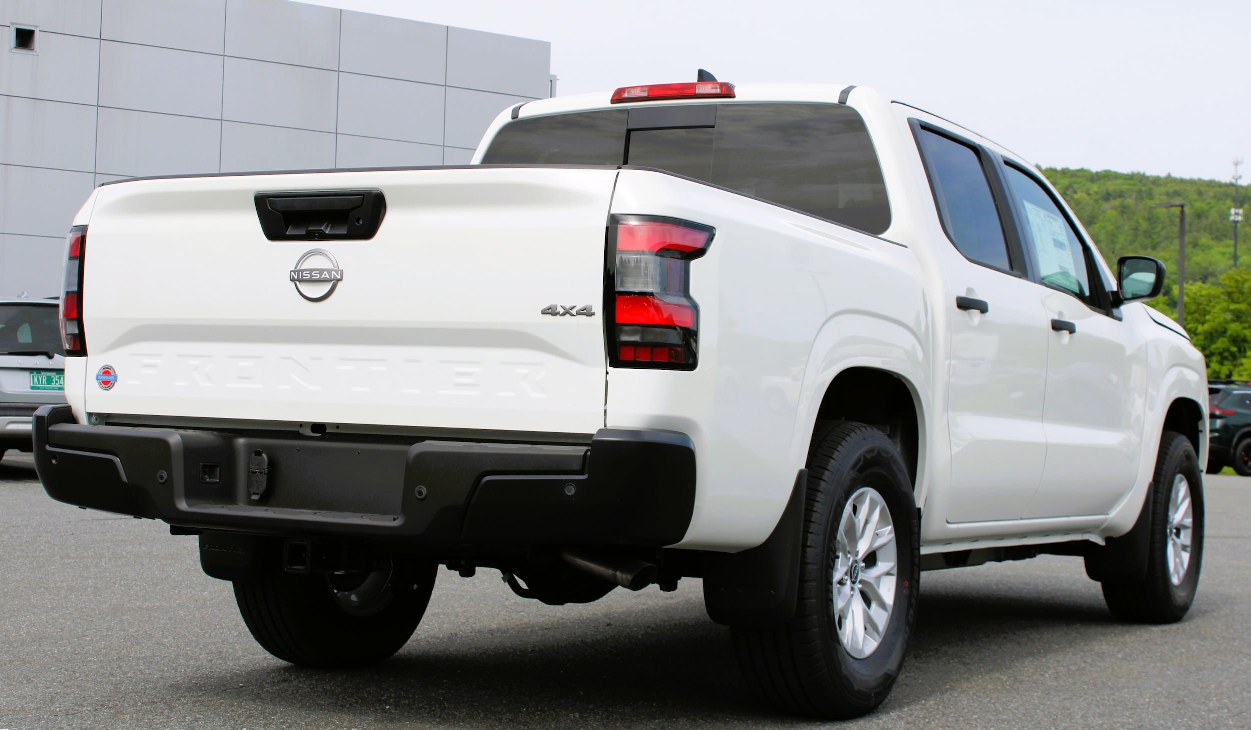 Used 2026 Nissan Frontier S AWD/4WD image 8