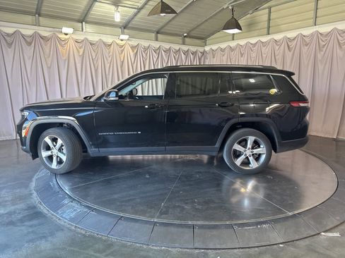 Used 2022 Jeep Grand Cherokee L Limited AWD/4WD image 7