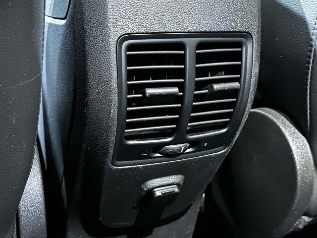 Used 2019 Ford Escape SEL AWD/4WD image 20