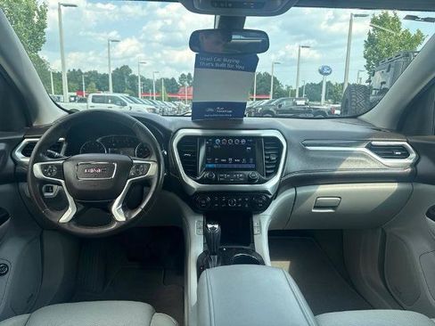 Used 2017 GMC Acadia SLT FWD image 23