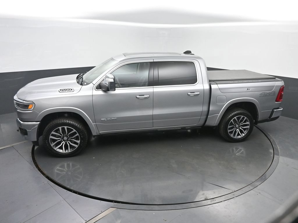 Used 2025 RAM 1500 Limited AWD/4WD image 46