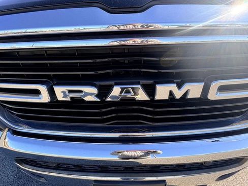 Used 2019 RAM 1500 Big Horn AWD/4WD image 32