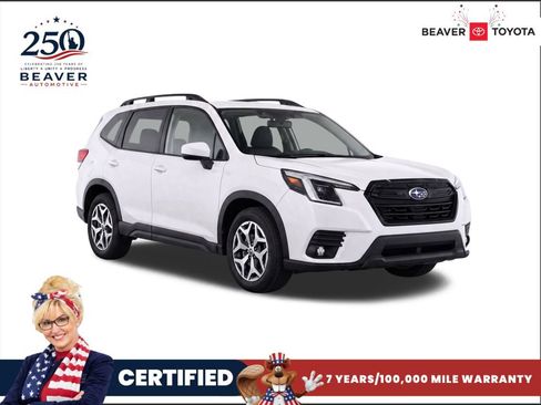 Used 2024 Subaru Forester Premium AWD/4WD image 1