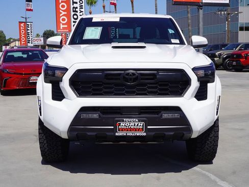 Certified 2024 Toyota Tacoma TRD Sport w/ TRD Sport Upgrade Package AWD/4WD image 3