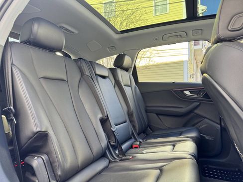 Used 2018 Audi Q7 3.0T Prestige image 27