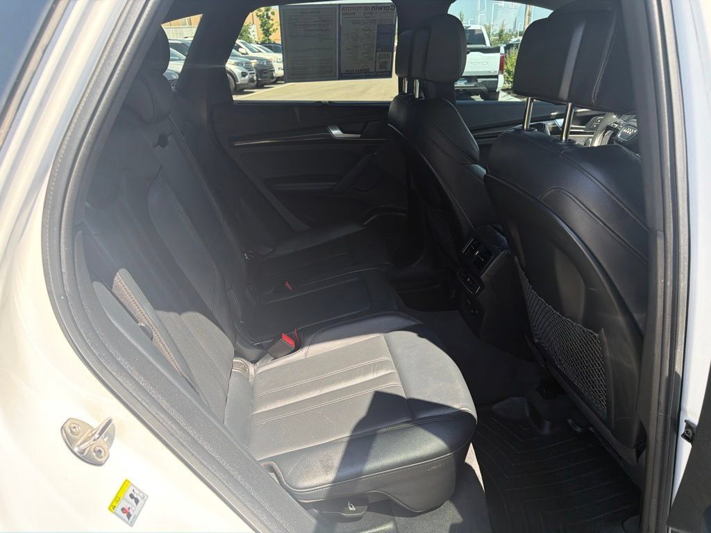 Used 2020 Audi SQ5 Premium Plus AWD/4WD image 14